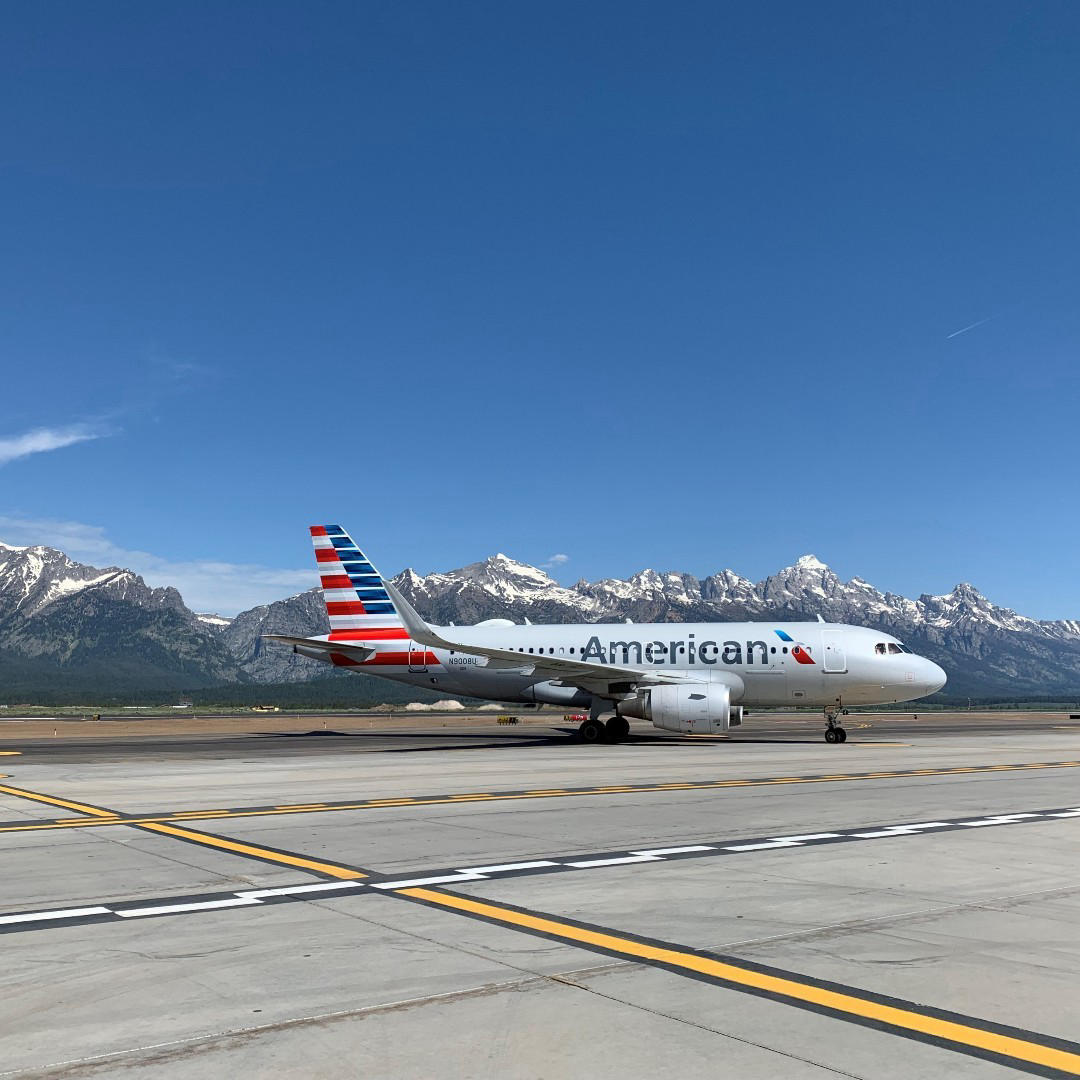 image  1 American Airlines - *Sees picture of mountains* *immediately books ski trip*