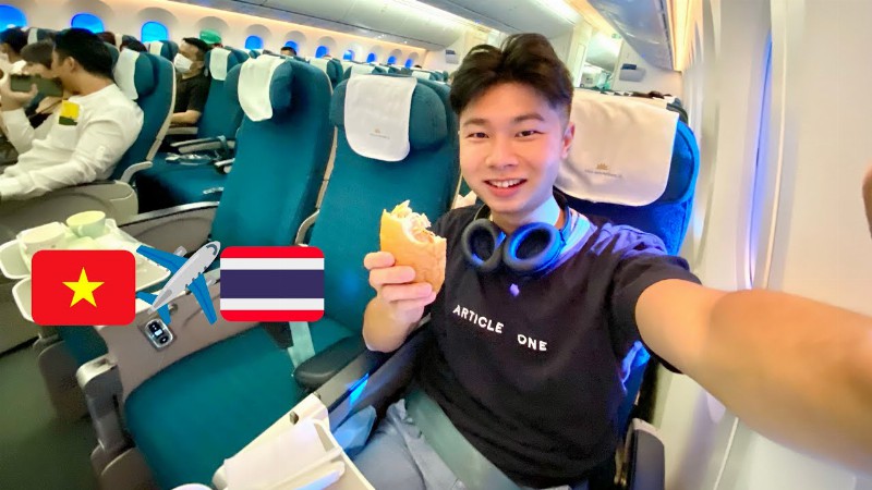 image 0 🤤 Eating BÁnh MÌ In Vietnam Airlines Economy Class
