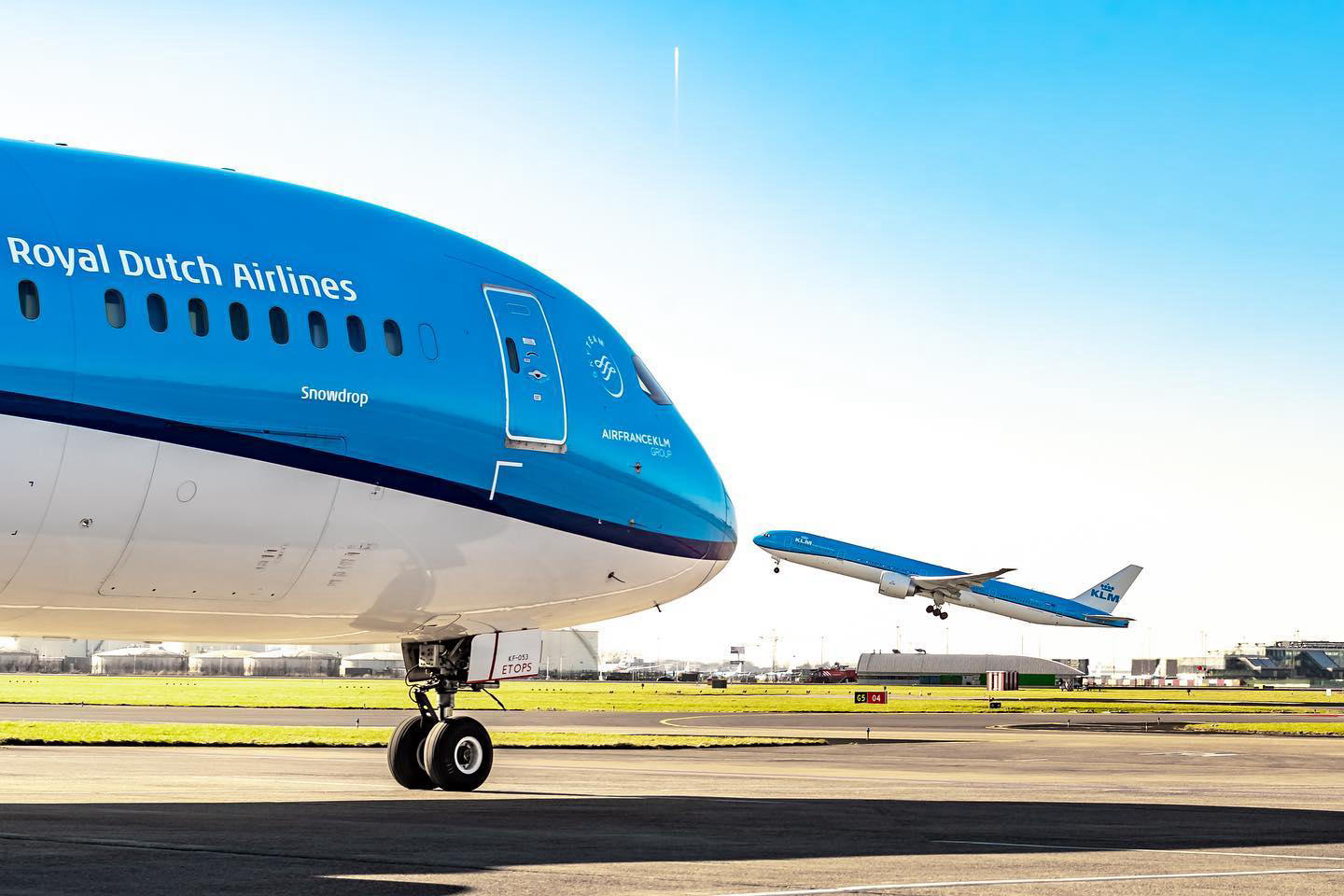 image  1 KLM Royal Dutch Airlines - Kiss
