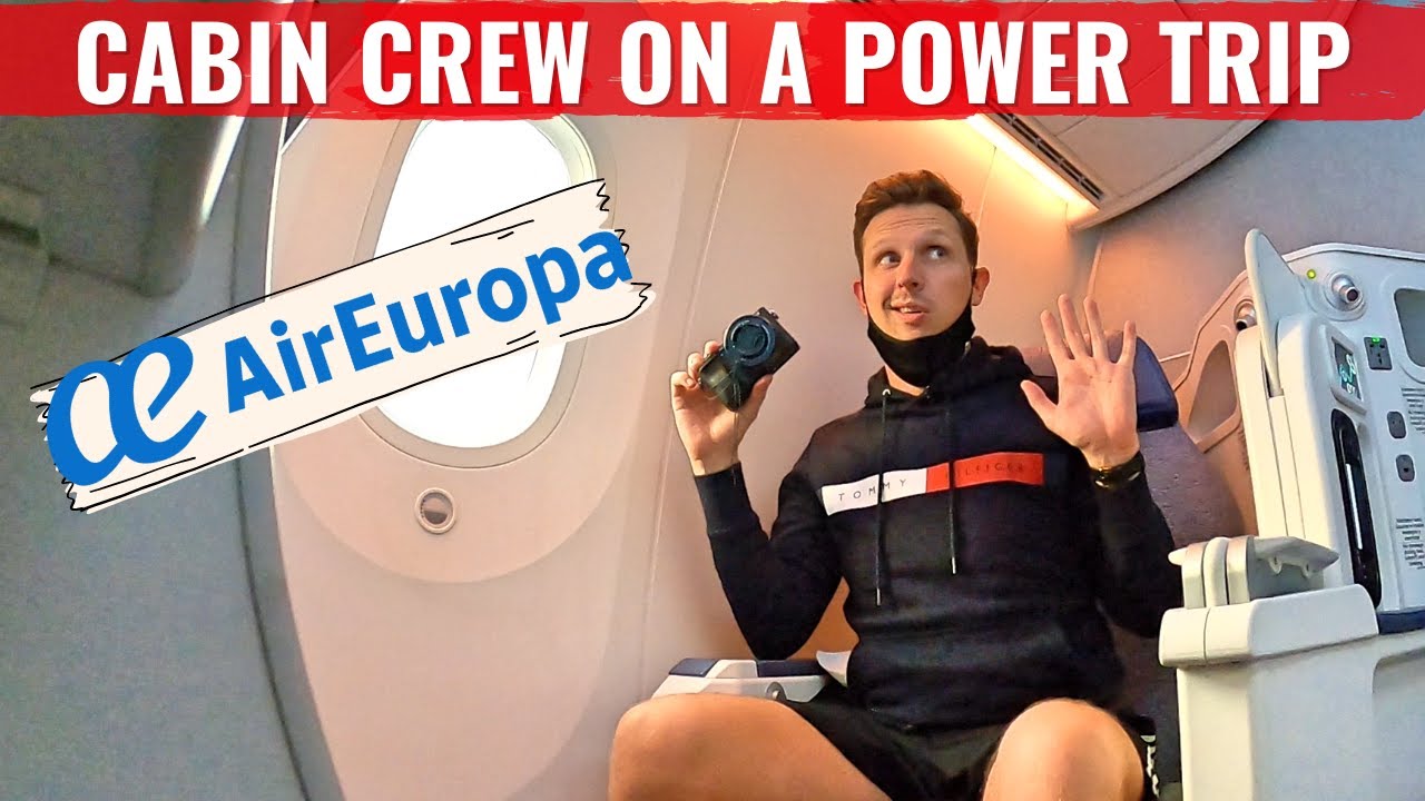 image 0 Review: Air Europa 787 - Cabin Crew On A Power Trip!